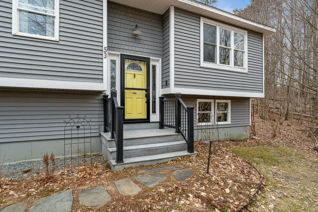 53 Sandhill Road Fairfax VT 05454