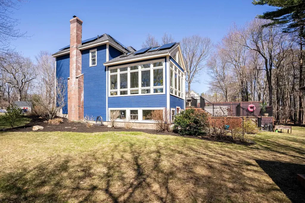 37 Alexander Drive Hampton NH 03842