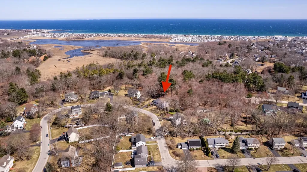 37 Alexander Drive Hampton NH 03842