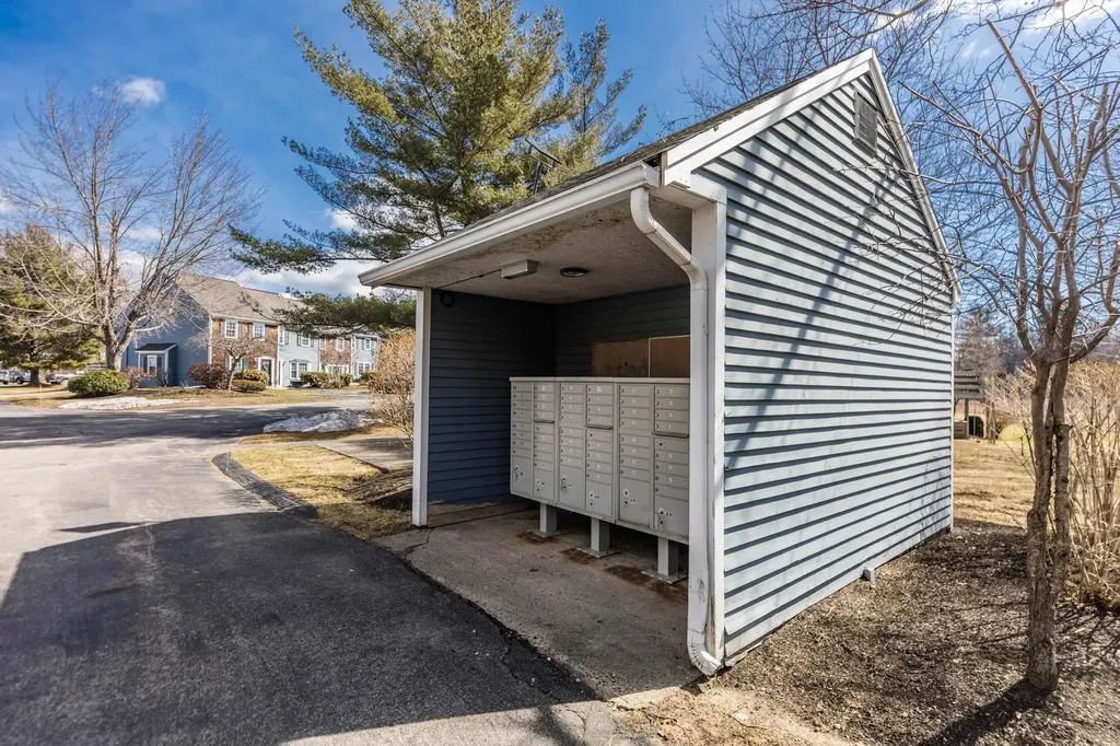 1275 Maplewood Avenue Portsmouth NH 03833