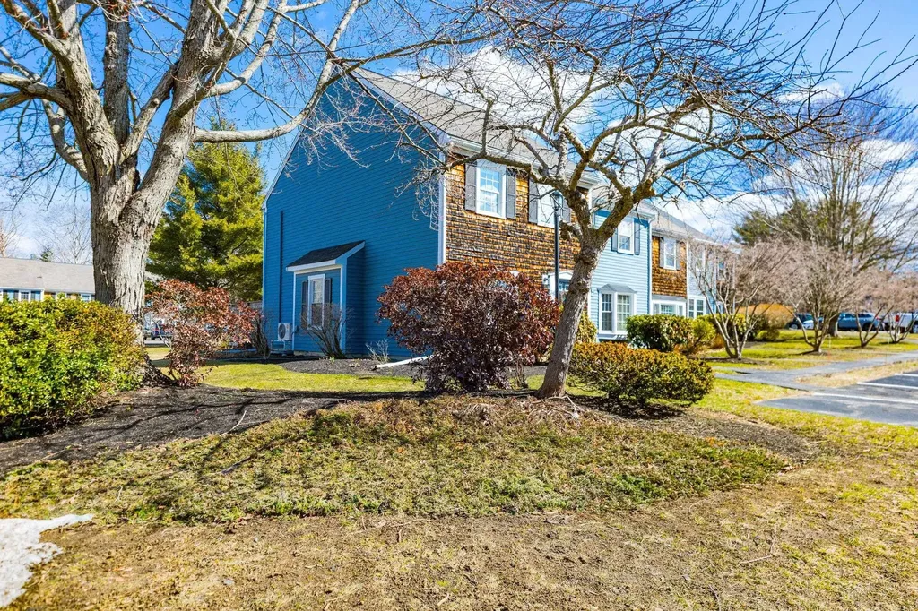 1275 Maplewood Avenue Portsmouth NH 03833