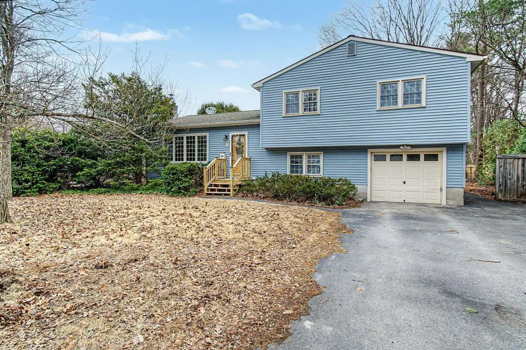 6 Clover Street South Burlington VT 05403