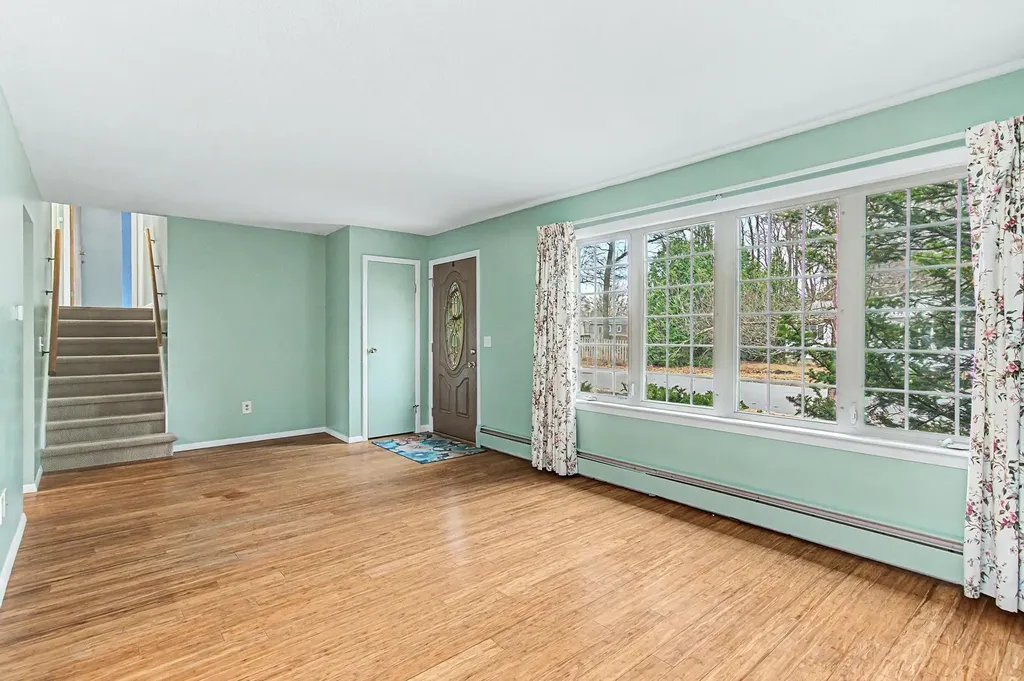 6 Clover Street South Burlington VT 05403