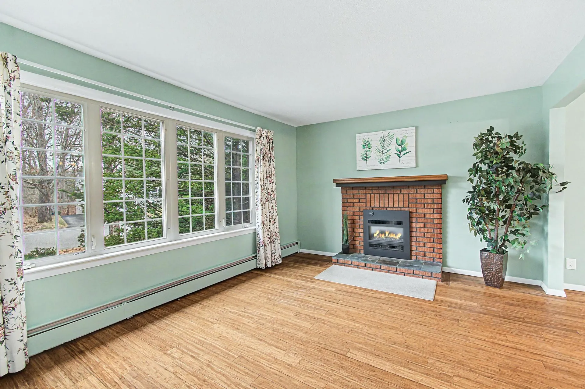 6 Clover Street South Burlington VT 05403