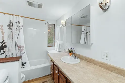 6 Clover Street South Burlington VT 05403