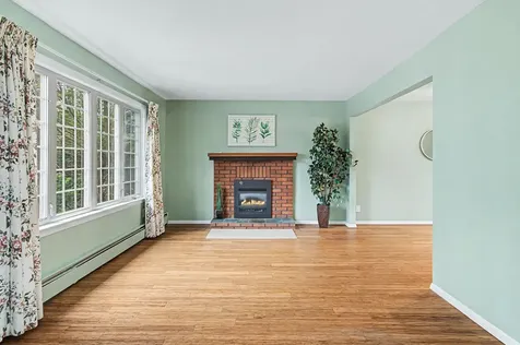 6 Clover Street South Burlington VT 05403
