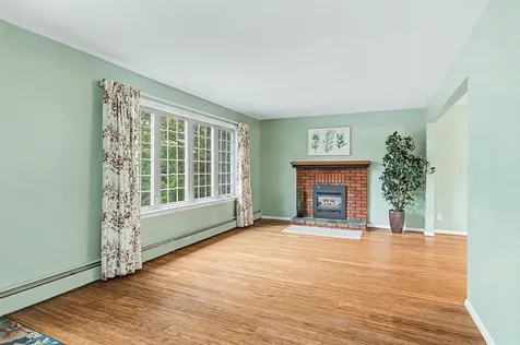 6 Clover Street South Burlington VT 05403
