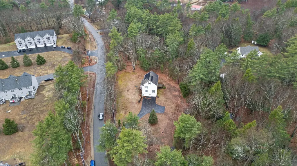 15 Scribner Road Fremont NH 03044