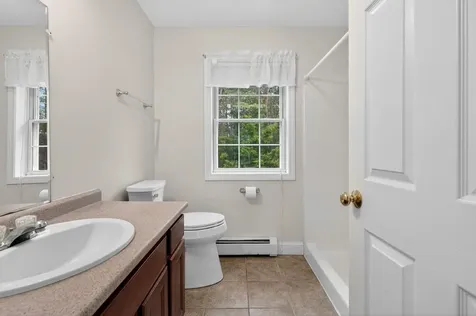 15 Scribner Road Fremont NH 03044