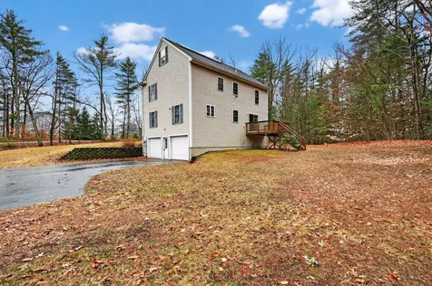 15 Scribner Road Fremont NH 03044