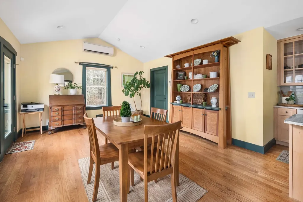 64 Village Drive Eliot ME 03903