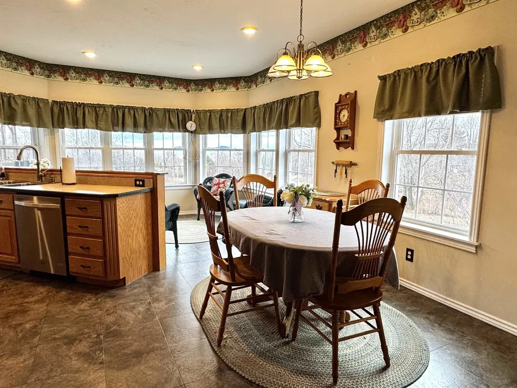 29 Campbell Road Newport City VT 05855