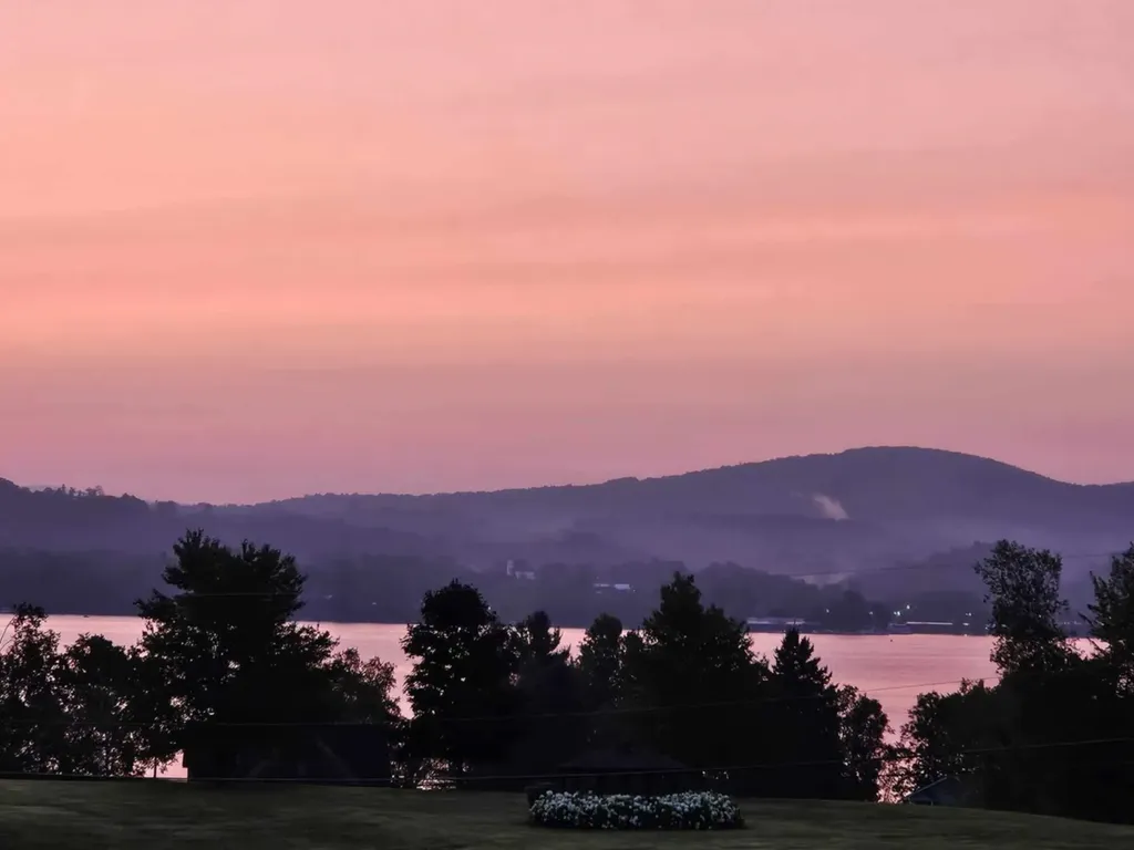29 Campbell Road Newport City VT 05855