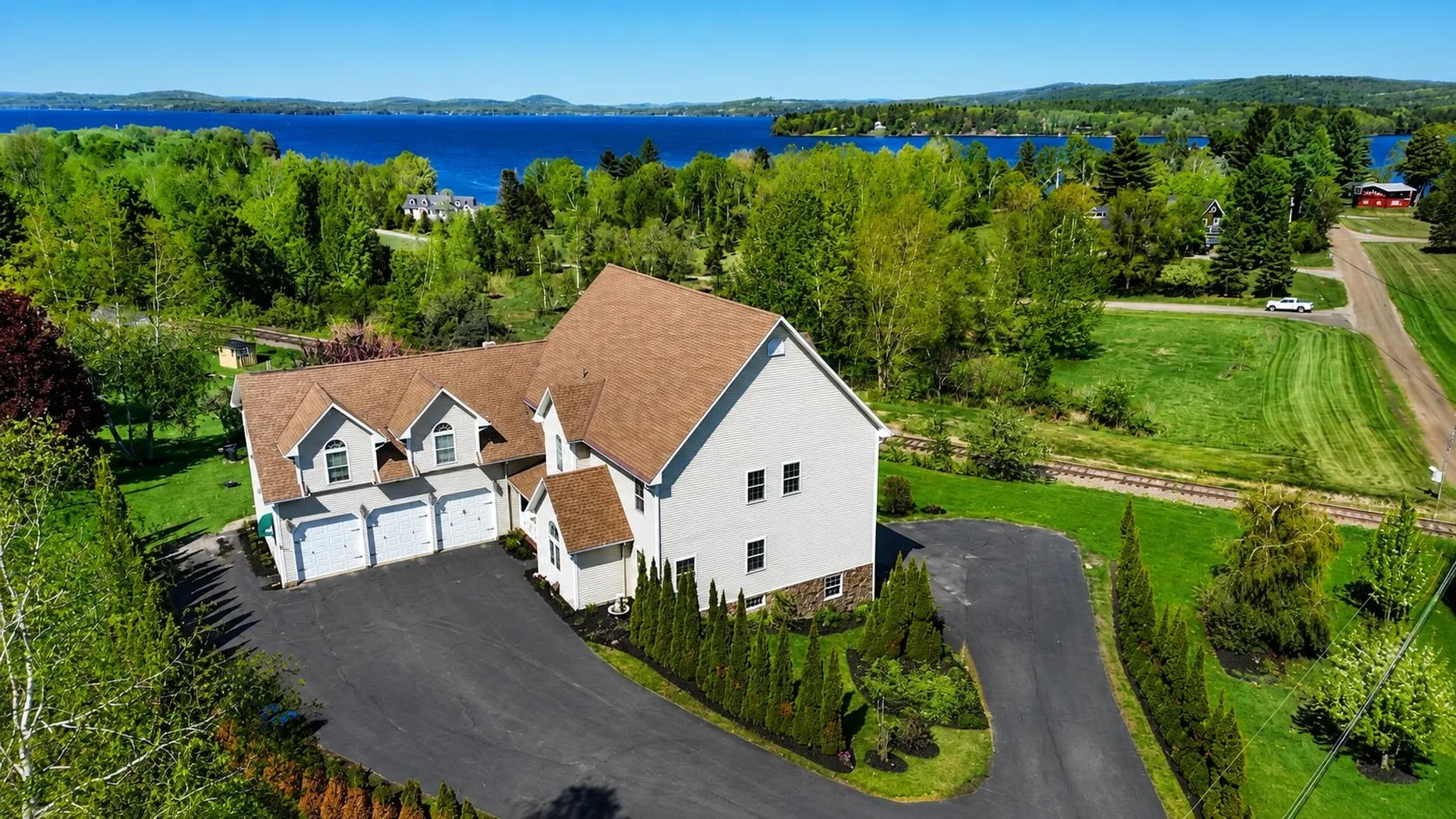 29 Campbell Road Newport City VT 05855