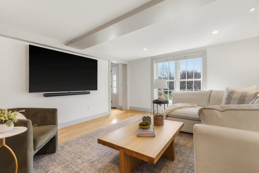 24 Great Bay Road Greenland NH 03840