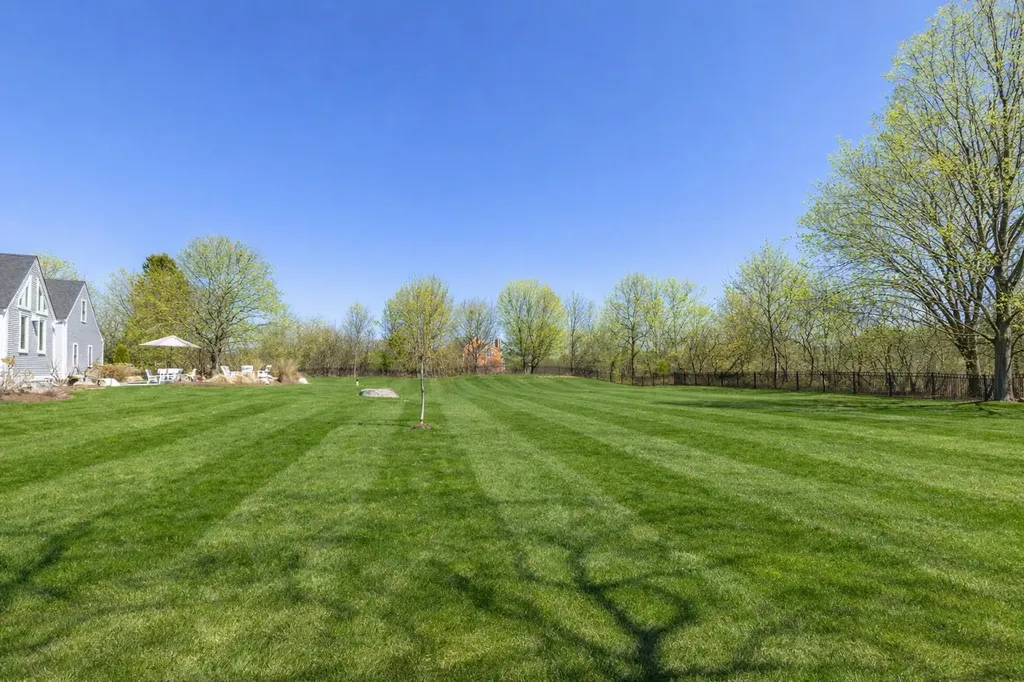 24 Great Bay Road Greenland NH 03840