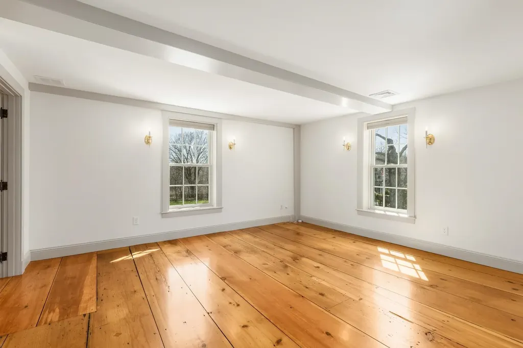 24 Great Bay Road Greenland NH 03840