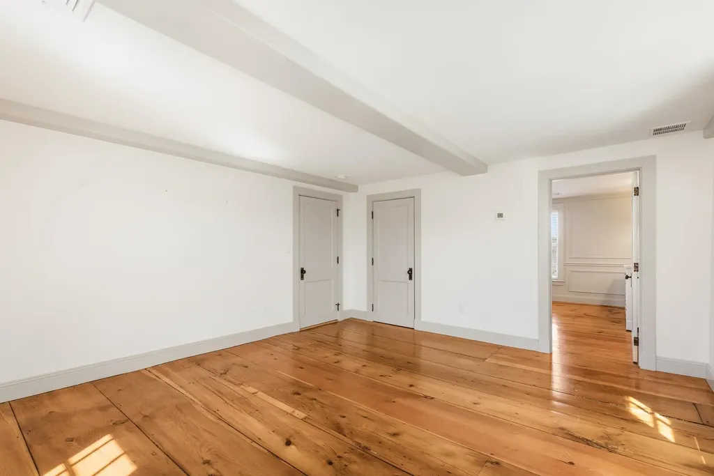 24 Great Bay Road Greenland NH 03840