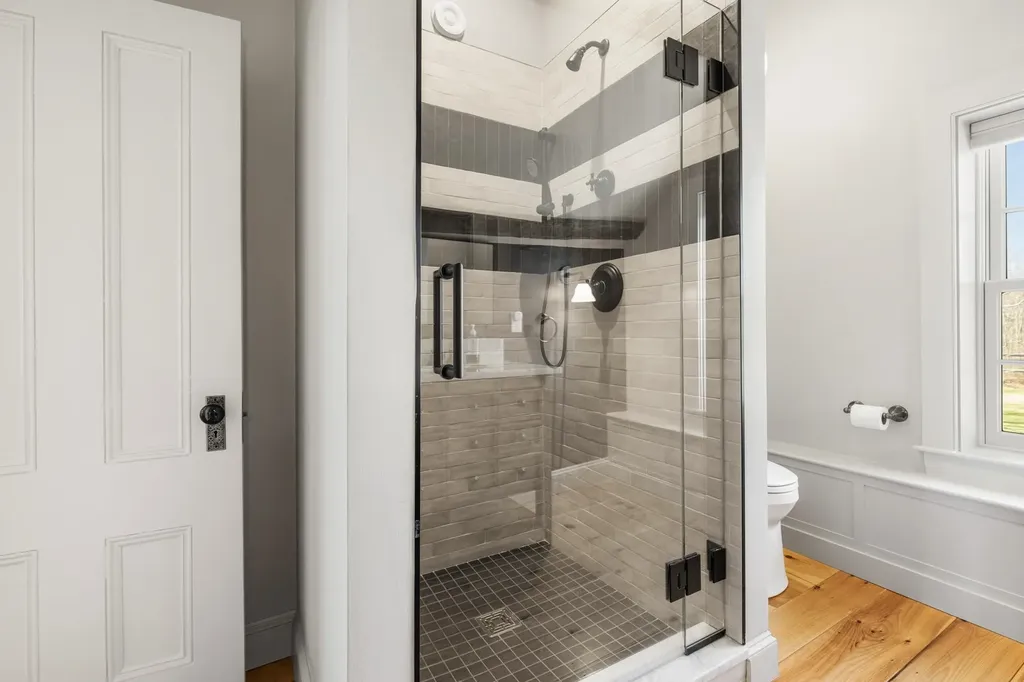 24 Great Bay Road Greenland NH 03840