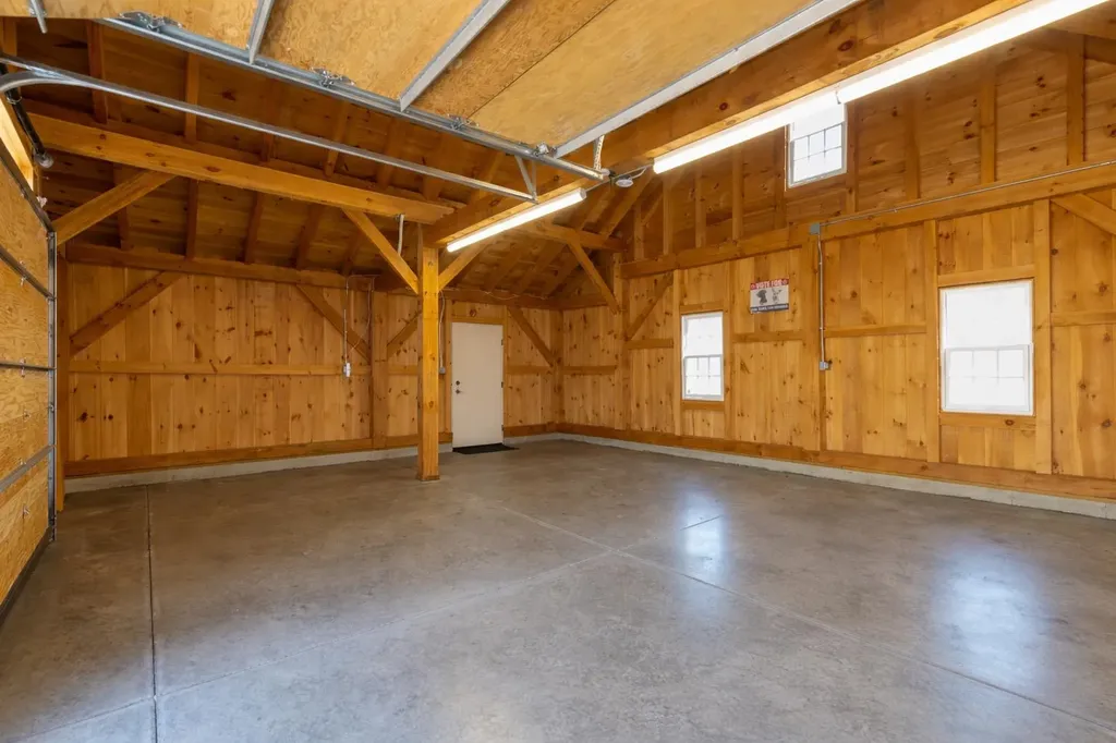 24 Great Bay Road Greenland NH 03840