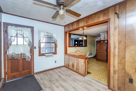 37 Iris Avenue Salem NH 03079