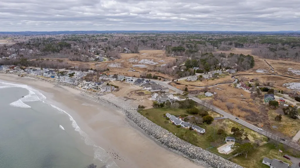 5 Ocean Boulevard North Hampton NH 03862