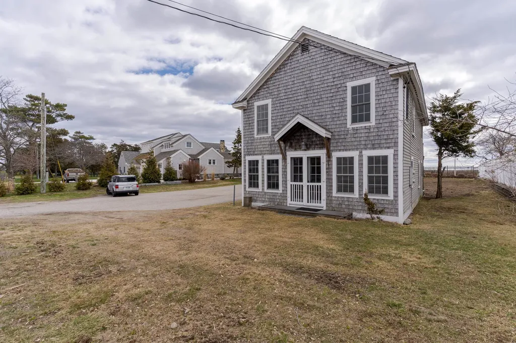 5 Ocean Boulevard North Hampton NH 03862