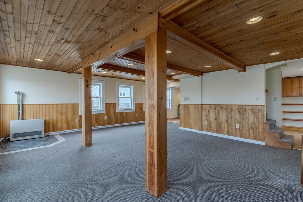 5 Ocean Boulevard North Hampton NH 03862