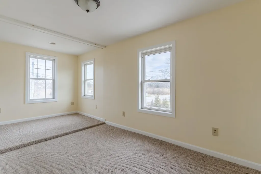 5 Ocean Boulevard North Hampton NH 03862