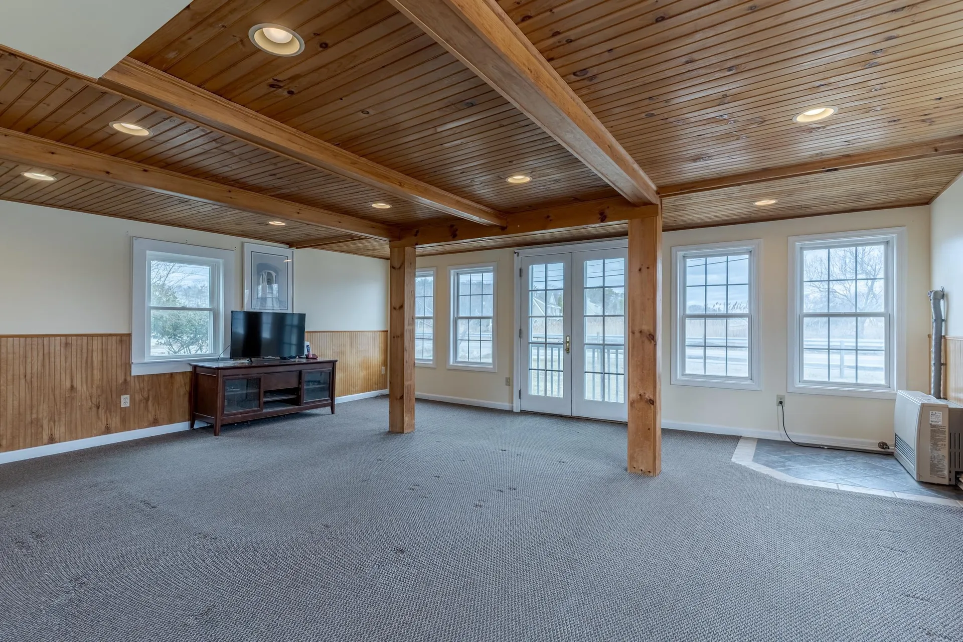 5 Ocean Boulevard North Hampton NH 03862