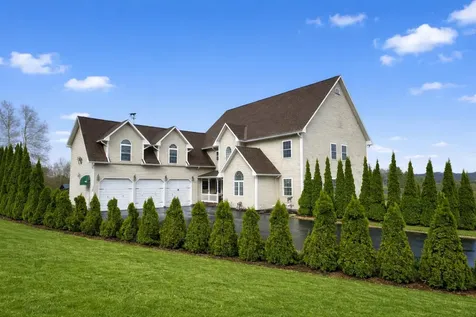 29 Campbell Road Newport City VT 05855