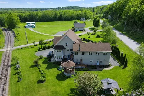 29 Campbell Road Newport City VT 05855