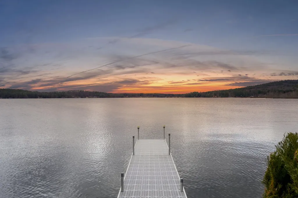 174-175 Lake Shore Drive Franklin NH 03235