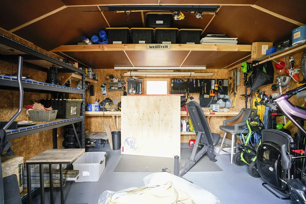 174-175 Lake Shore Drive Franklin NH 03235