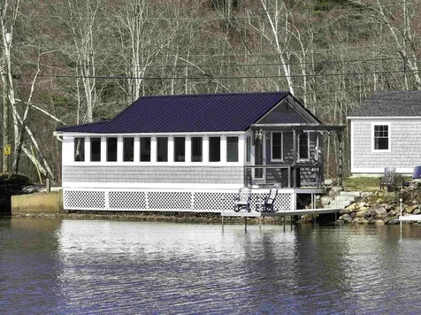 174-175 Lake Shore Drive Franklin NH 03235