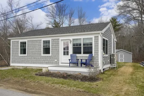 174-175 Lake Shore Drive Franklin NH 03235