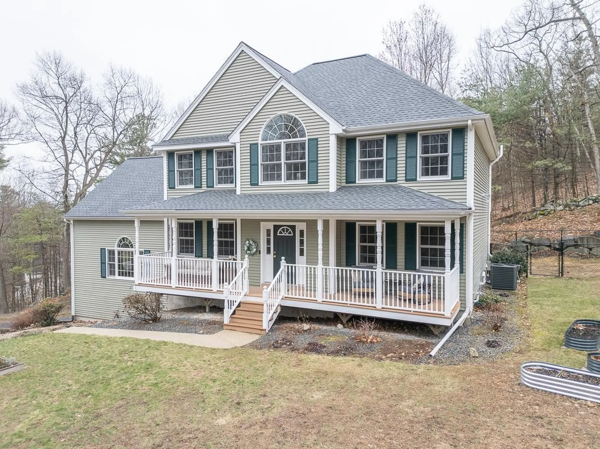 136 Wyndridge Circle Pelham NH 03076