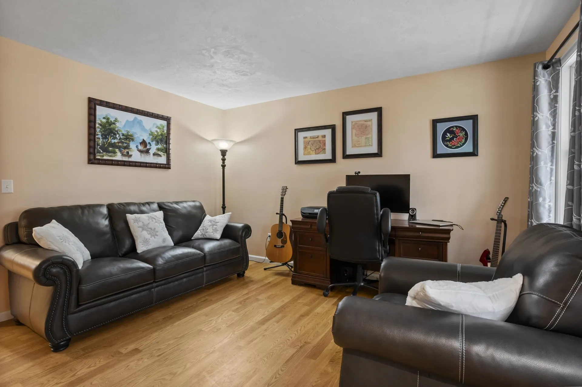 136 Wyndridge Circle Pelham NH 03076