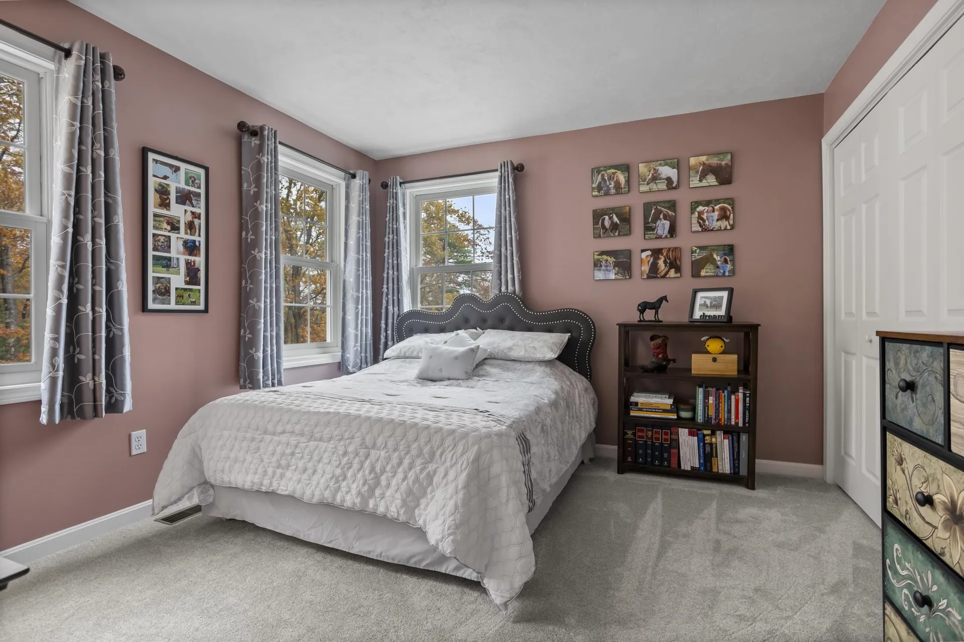 136 Wyndridge Circle Pelham NH 03076
