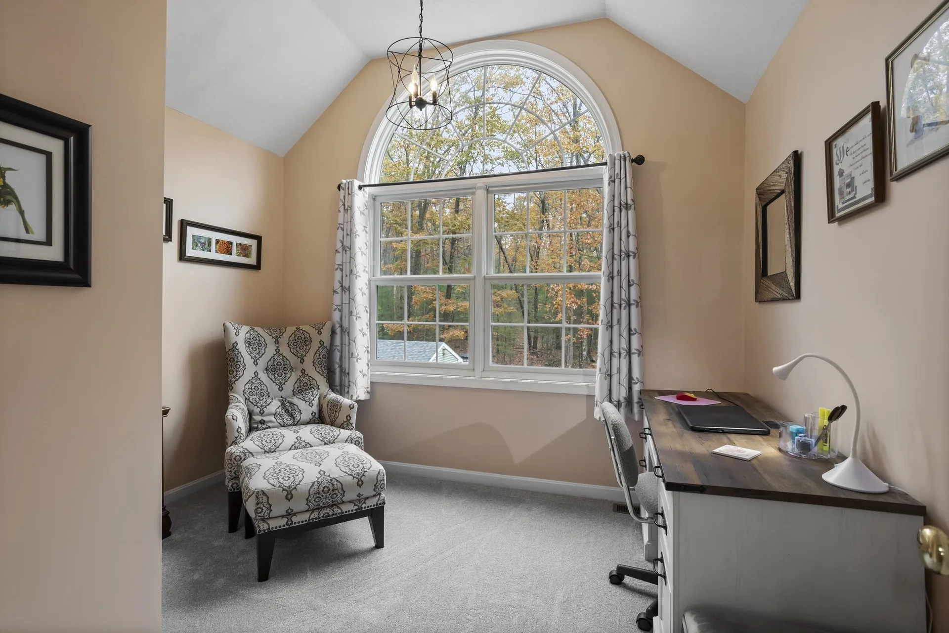 136 Wyndridge Circle Pelham NH 03076