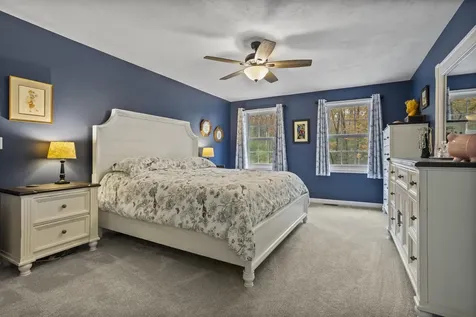 136 Wyndridge Circle Pelham NH 03076