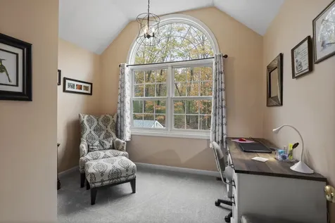 136 Wyndridge Circle Pelham NH 03076