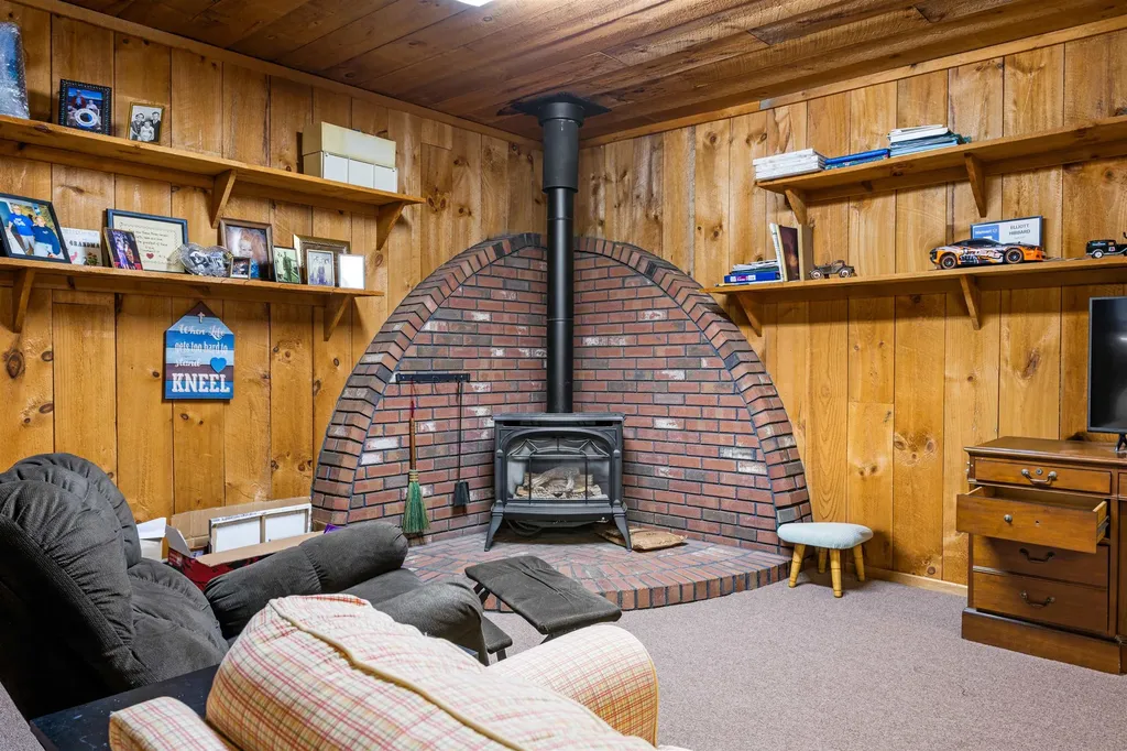92 Colby Street Colebrook NH 03576