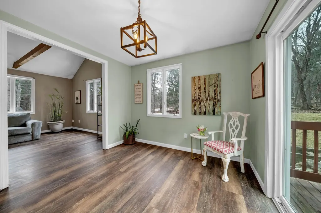 1 Williamsburg Drive Amherst NH 03031