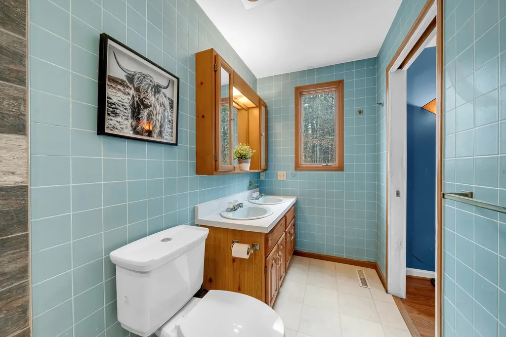 1 Williamsburg Drive Amherst NH 03031