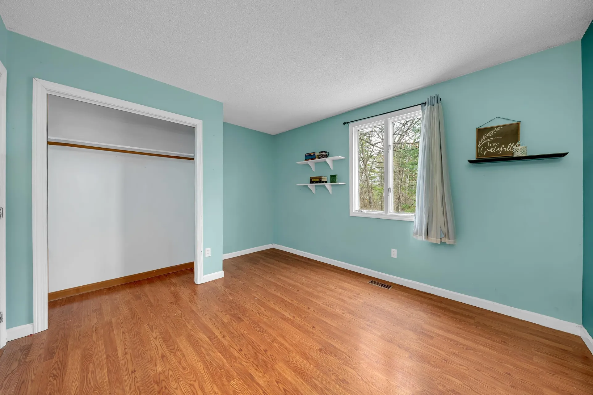 1 Williamsburg Drive Amherst NH 03031