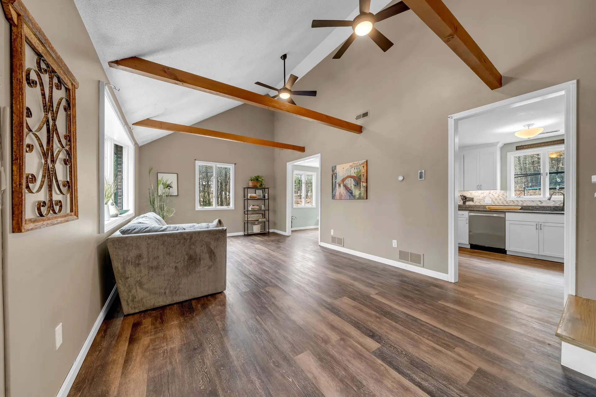 1 Williamsburg Drive Amherst NH 03031