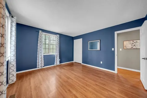 1 Williamsburg Drive Amherst NH 03031