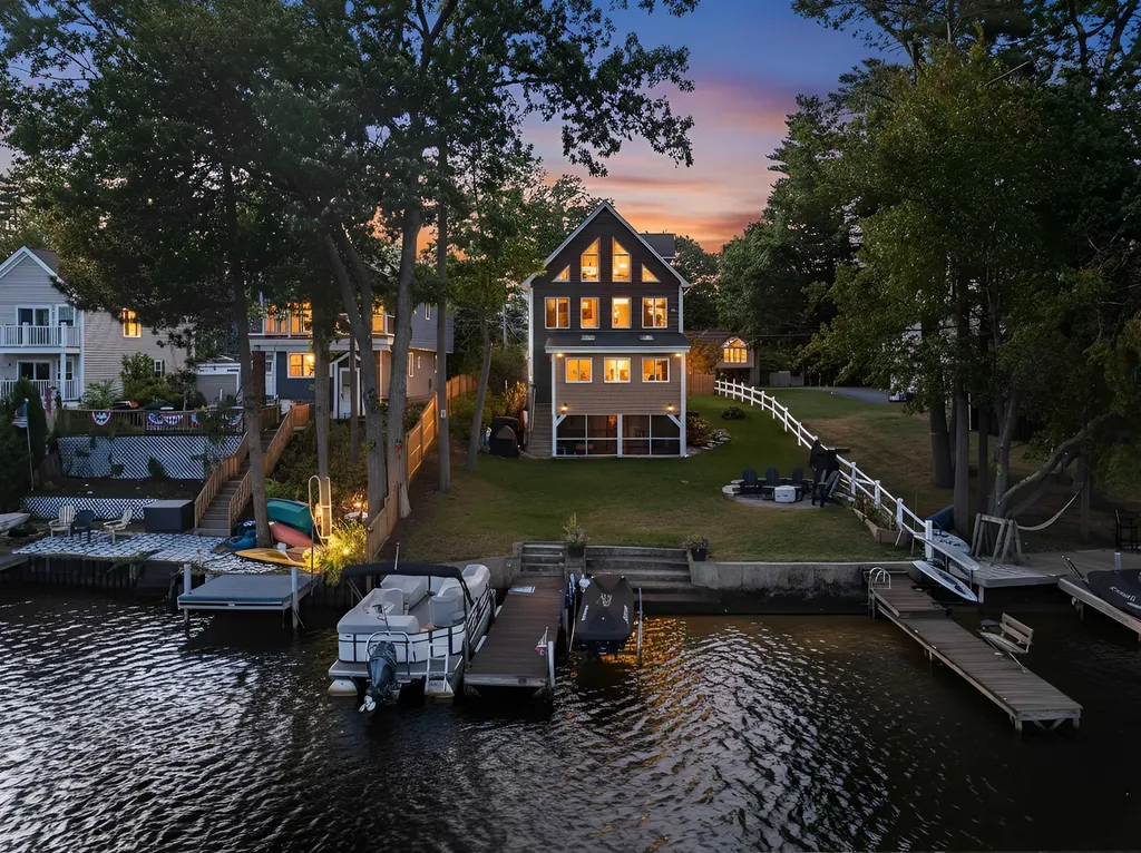 43 Shore Drive Salem NH 03079