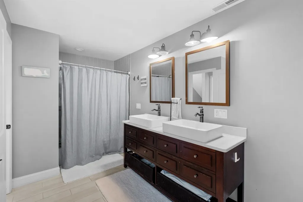 43 Shore Drive Salem NH 03079